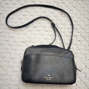 Kate Spade New York Lauryn Camera Bag Crossbody Purse Black Gold Womens